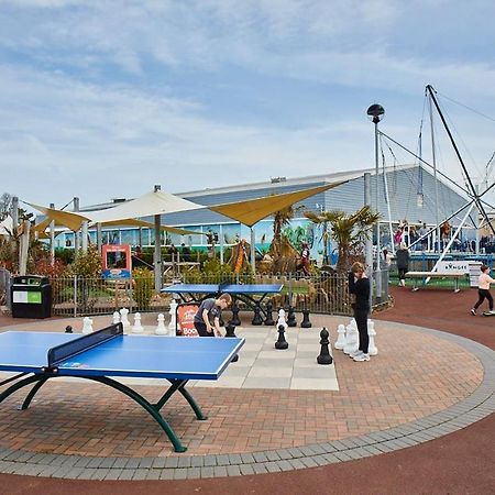Nirvana Coastal Retreat Holiday Home Cayton Buitenkant foto