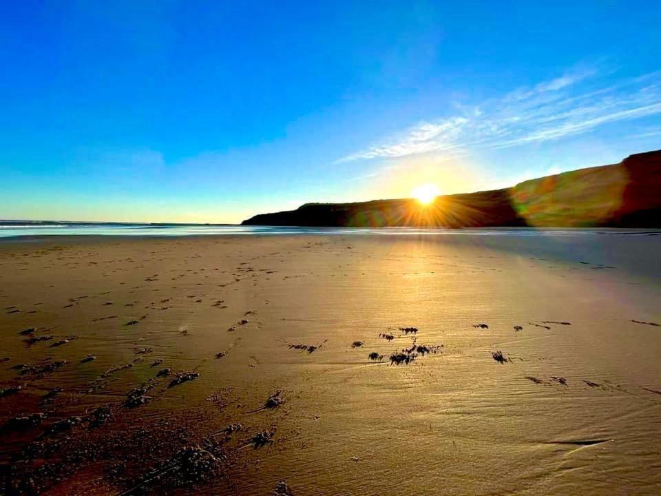 Nirvana Coastal Retreat Holiday Home Cayton Buitenkant foto